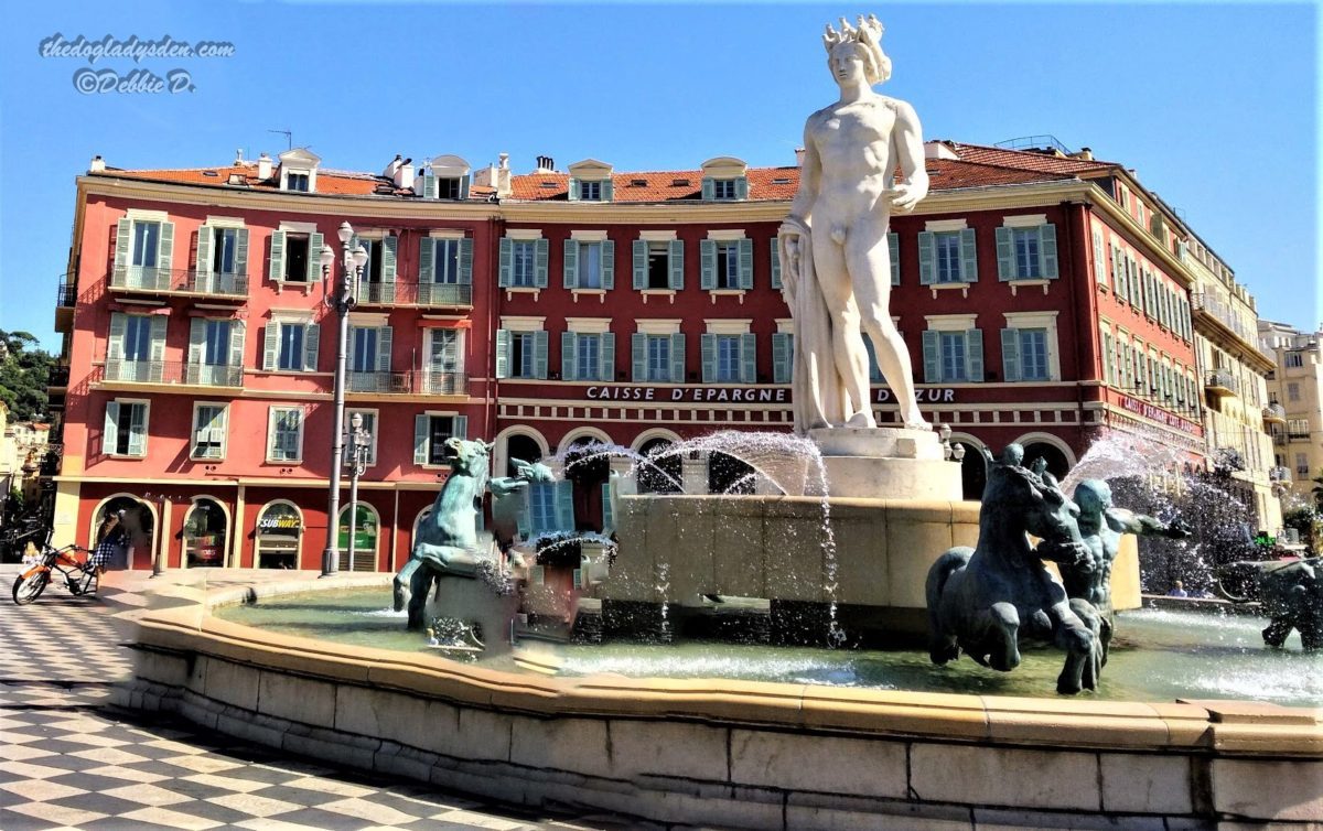 Fountain in downtown Nice, France