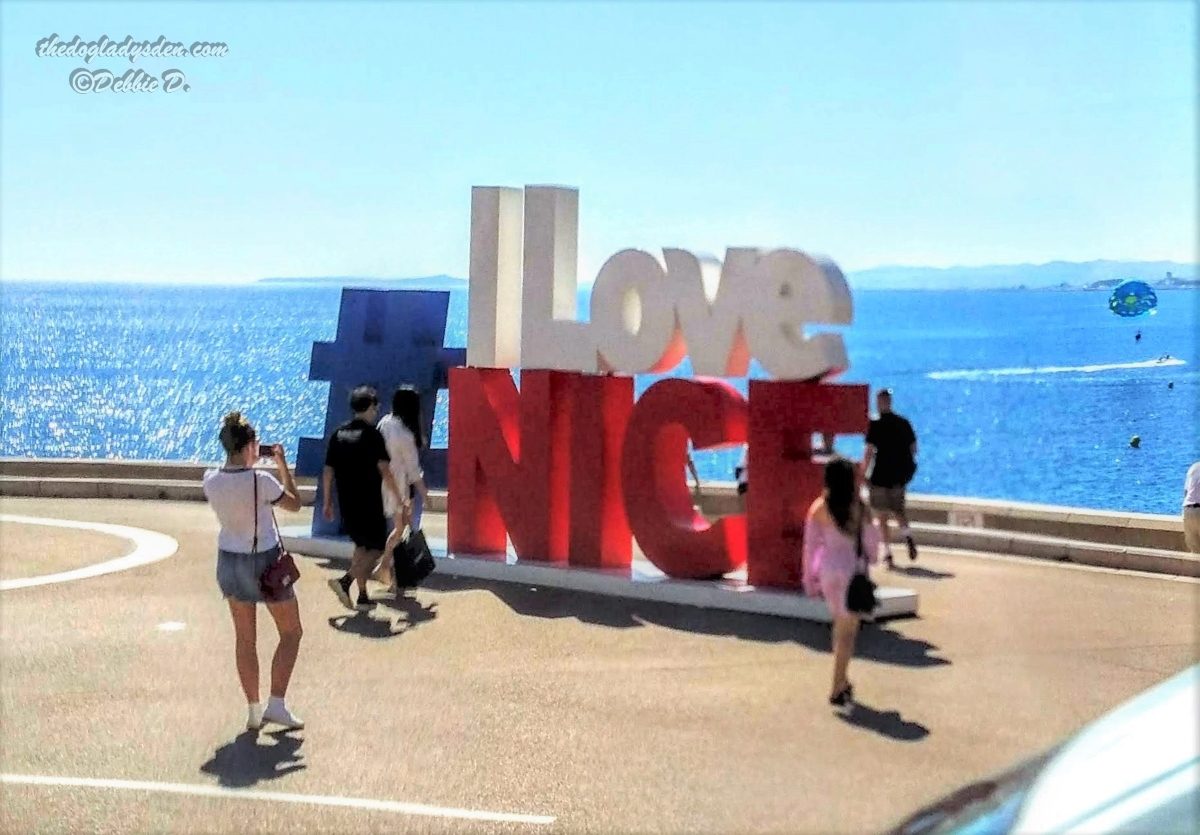 I Love Nice sign