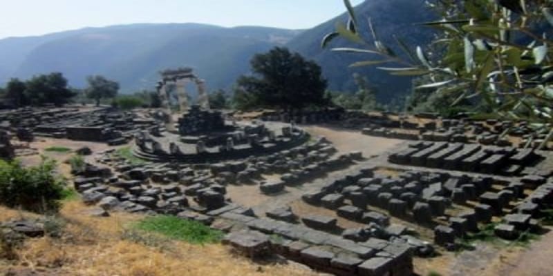 #AtoZChallenge: “D” is for DELPHI