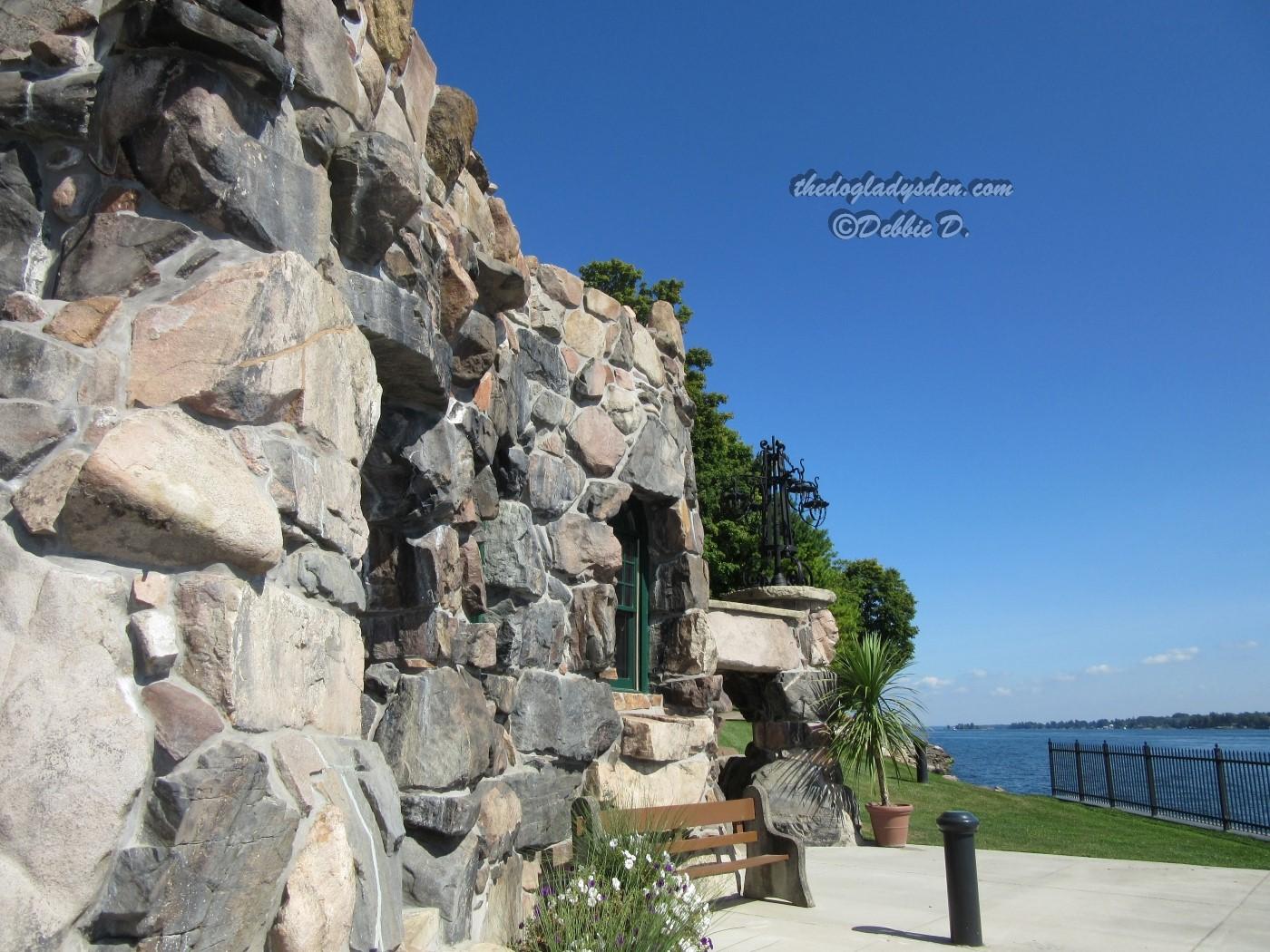 boldt castle alster tower side view